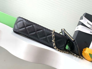 Chanel AP4572 25S Clutch With Chain Mesh Shiny Lambskin & Gold-Tone Metal Black - Default Title - View 4