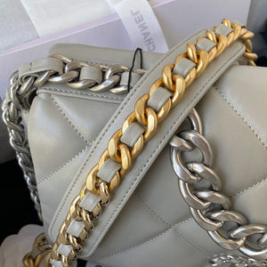Chanel AS1161 Chanel 19 Large Flap Bag Lambskin B05179 Grey Silver - Default Title - View 5