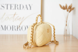 Chanel Small Vanity Case Lambskin gold-tone metal AS3066 Apricot - Default Title - View 3