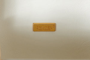 Chanel Small Vanity Case Lambskin gold-tone metal AS3066 White - Default Title - View 9