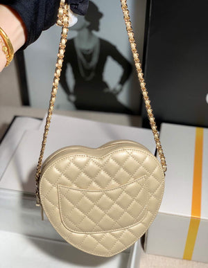 Chanel AS3191 Large Heart Bag Lambskin Gold - Default Title - View 2