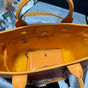 Chanel AS3351 Shopping Bag Shaded Calfskin & Silver-Tone Metal Orange Coral & Pink - Default Title - View 4