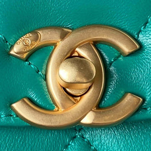 Chanel AS3384 Backpack Chain bag lambskin Green - Default Title - View 3