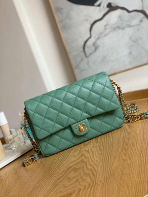 Chanel AS3777 Flap Bag Grained Calfskin & Gold-Tone Metal Green - Default Title - View 1