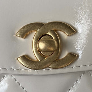 Chanel AS3970 Flap Bag with top handle Lambskin gold tone metal White - Default Title - View 3