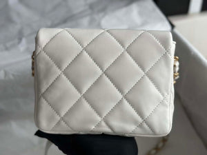 Chanel AS3979 Mini Flap Bag Lambskin Plexi & Gold-Tone Meta White - Default Title - View 4