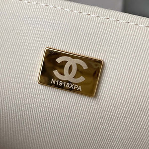 Chanel AS4051 Small Flap Classic Bag CF Lambskin White Gold - Default Title - View 9