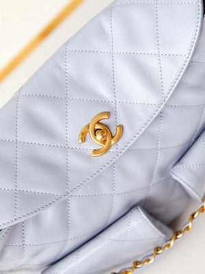 Chanel AS4668 Large Hobo Bag Shiny Calfskin & Gold-Tone Metal Light Purple - Default Title - View 2