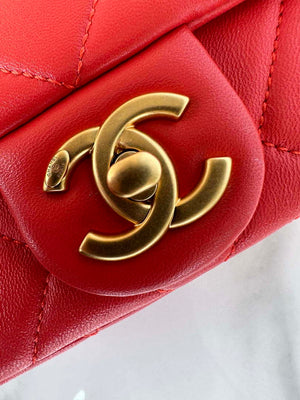 Chanel AS4861 Small Flap Bag Pearly Lambskin Imitation Pearls & Gold-Tone Metal Red - Default Title - View 5