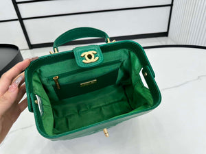Chanel AS4959 Flap bag With top handle Shiny Lambskin & Gold-Tone Metal Green - Default Title - View 7