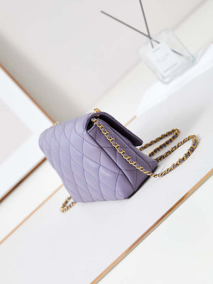 Chanel AS5011 Flap bag Shiny Lambskin Imitation Pearls & Gold-Tone Metal Light Purple - Default Title - View 4