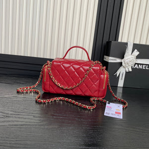 Chanel AS5222 Vanity Case Shiny Crumpled Lambskin & Gold-Tone Metal Red - Default Title - View 2