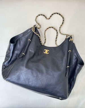 Chanel AS5463 25SS Maxi Shopping Bag Calfskin & Gold-Tone Metal Black - Default Title - View 8