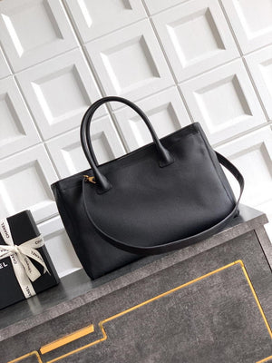 Chanel AS6056 Cerf Leather Exterior Medium Tote Bags Black Gold - Default Title - View 3