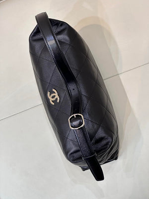 Chanel AS6139 Large Hobo Handbag Shiny Lambskin & Gold-Tone Metal Black - Default Title - View 5