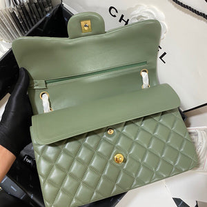 Chanel CF A01113 Classic Flap Bag in Lambskin Green - Default Title - View 8