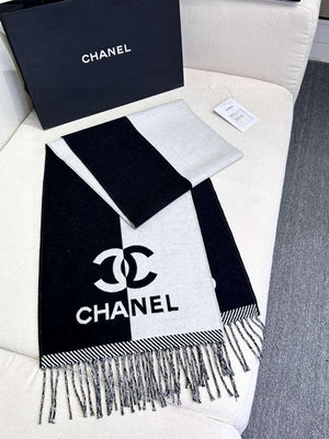 Chanel Classic Scarf Designer Scarf C88732 - Default Title - View 6
