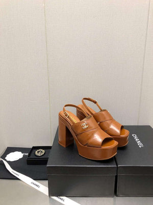 Chanel G45016 Patent Crumpled Lambskin Sandals C88323 - US 4=Euro 35 - View 3
