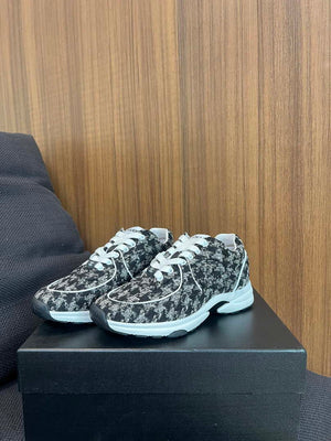 Chanel G45077 Women's Trainer Wool Sneaker C912471 - Fmale-Euro 35=US 4 - View 2