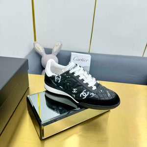 Chanel G45839 Women 24B Trainers Shiny Calfskin Calfskin & Suede Calfskin C91261 - Fmale-Euro 35=US 4 - View 2