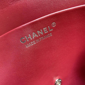 Chanel Maxi Flapbag Grained calfskin & gold-tone metal AS6233 Light Gray - Gold - View 16