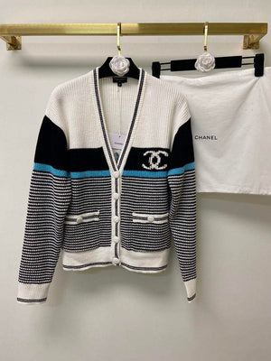Chanel P73609 Women's Fashion Clothing Sweater C58713 - S - View 1