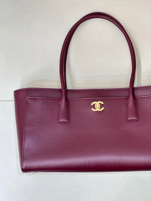 Chanel Small Shopping Bag Calfskin & Gold-Tone Metal AS6243 Dark Burgundy - Default Title - View 5