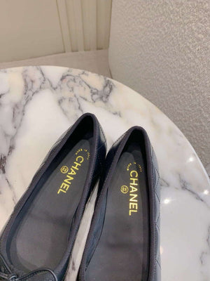 Chanel Women's Classic second-hand Kang Peng shoes flat shoes C93452 - Euro 35=US 4 - View 6