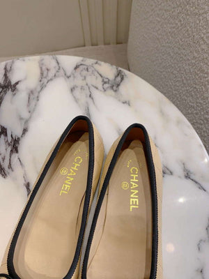 Chanel Women's Classic second-hand Kang Peng shoes flat shoes C93454 - Euro 35=US 4 - View 6