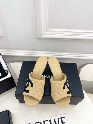 Chanel Women's Diamond-patterned Slippers 7.5cm C93335 - Euro 35=US 4 - View 1