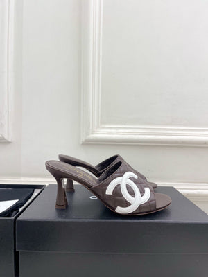 Chanel Women's Diamond-patterned Slippers 7.5cm C93339 - Euro 35=US 4 - View 2