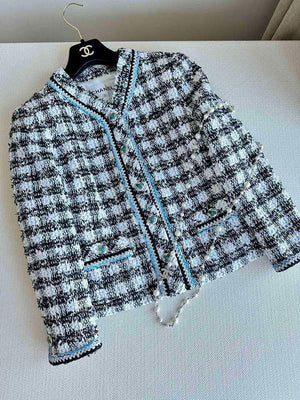 Chanel Women's Fashion Clothing Coat C62193 - 36 - View 1