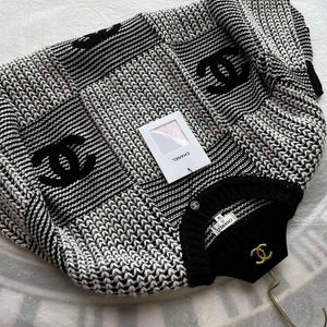 Chanel Women's Fashion Clothing Knitted Sweaters C58842 - S - View 7