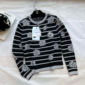 Chanel Women's Fashion Clothing Sweater CC69149 - S - View 1