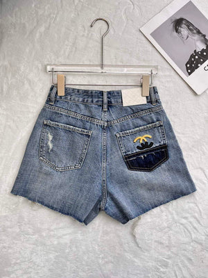 Chanel Women's Fashion Denim shorts C58805 - S - View 4