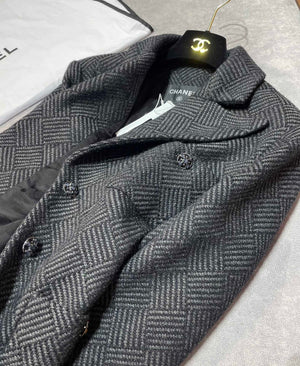 Chanel Women's P78191 Fashion Jacket Wool Tweed Black & Gray C62302 - S - View 6