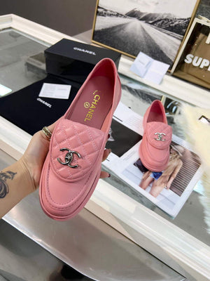 Chanel Women's Fashion Loafers Calfskin C90301 - 35 - View 5