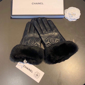 Chanel Women's Gloves Designer Leather Gloves AA8315 - Default Title - View 7