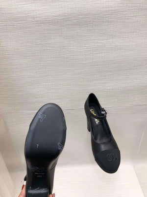 Chanel Women's Pumps Fashion Shoes C93266 - Euro 35=US 4 - View 3