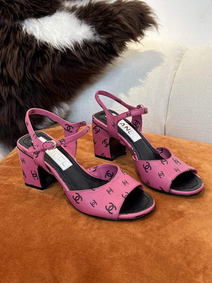 Chanel Women's Sandals G38969 Printed Lambskin Pink Black C90240 - 35 / 35mm - View 2