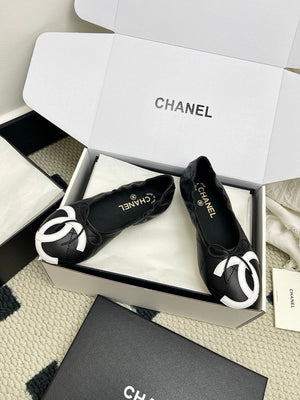Chanel Women's Woven Mary Janes Shoes C93355 - Euro 35=US 4 - View 3