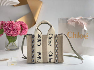 Chloe 385E6690U Small Woody Tote Bag Green - Default Title - View 1