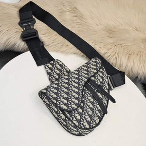 Dior 1ADPO093 Saddle Men Bag Dior Oblique Jacquard Black With Beige - Default Title - View 2