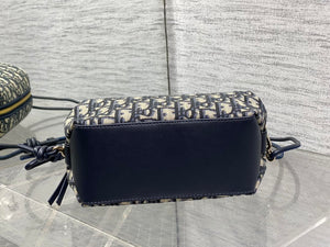 Dior Bow Pouch Blue Dior Oblique Jacquard S3900OTZQ_M928 - Default Title - View 7