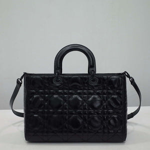 Dior Large M1152 Lady D-Sire My ABCDior Bag Black Macrocannage Crinkled Calfskin - Default Title - View 1