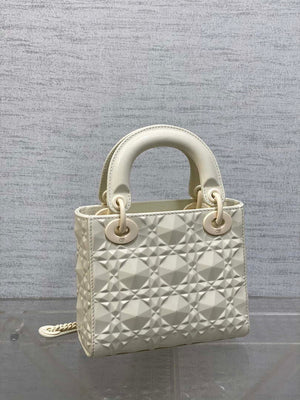 Dior M0538 Small Lady Dior Bag Matte White Cannage Calfskin with Diamond Motif - Small 20 cm - View 13