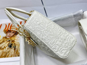 Dior M0538 Small Lady Dior My ABCDIOR Bag Latte Quilted-Effect Lambskin White - Default Title - View 3