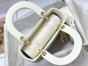 Dior M0538 Small Lady Dior My ABCDIOR Bag Latte Quilted-Effect Lambskin White - Default Title - View 7