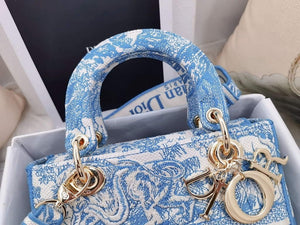 Dior M0565 Medium Lady D-Life Bag Cornflower Blue Toile de Jouy Embroidery - Default Title - View 3