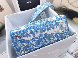 Dior M0565 Medium Lady D-Life Bag Cornflower Blue Toile de Jouy Embroidery - Default Title - View 6